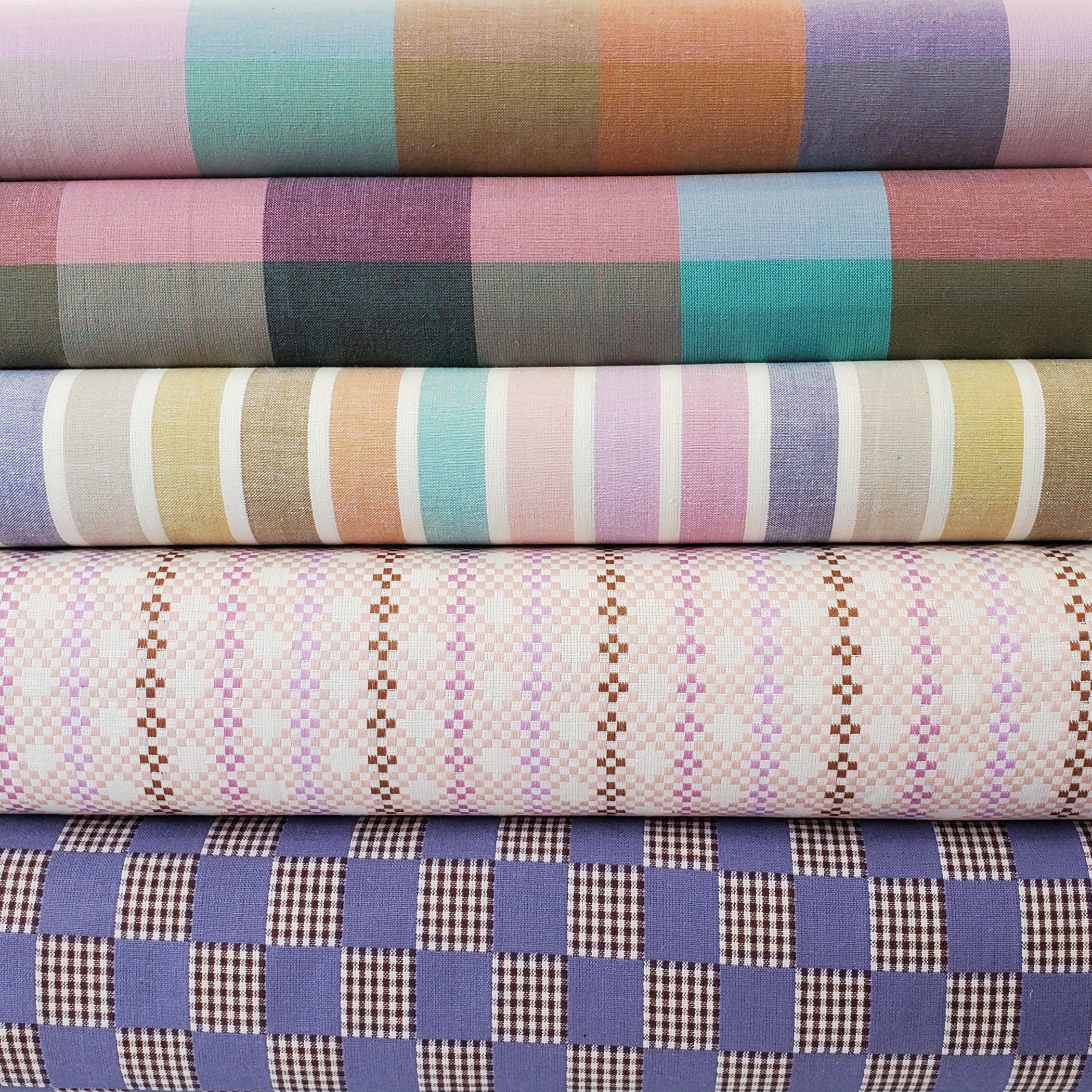 vince slip on platform