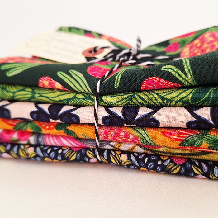 Designer Bundle - Paradise Blooms by Kirsten Katz 6 x FQ