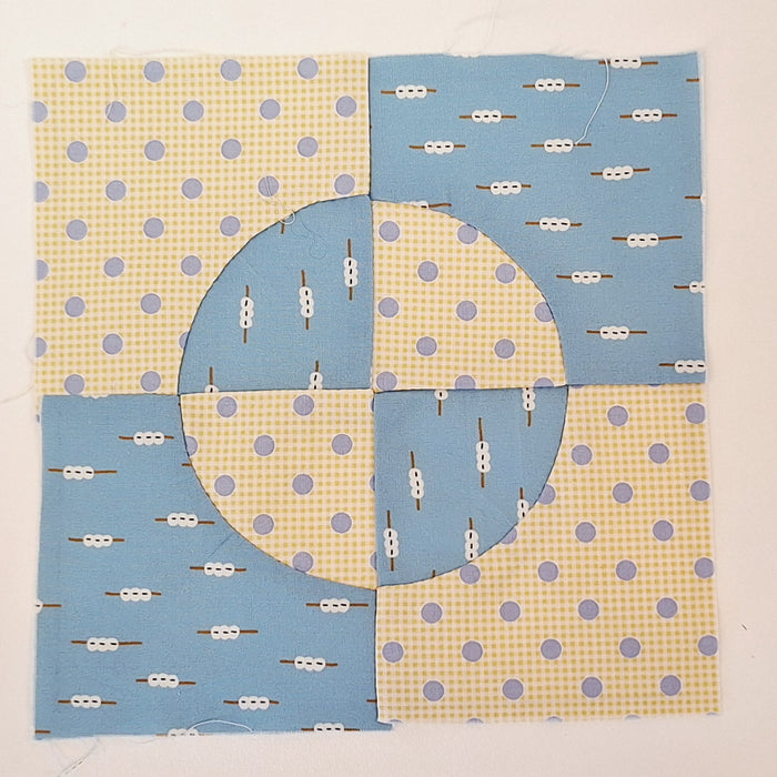 Principles of Hand Piecing with Lucy Anne Holiday - #3 Curves
