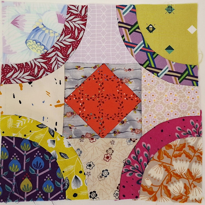 Principles of Hand Piecing with Lucy Anne Holiday - #3 Curves