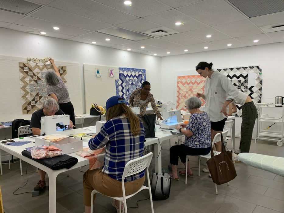Quilt Fundamentals with Jeannie Jenkins - Learn to make a quilt by machine -10 classes over 10 weeks starting September 27 2023