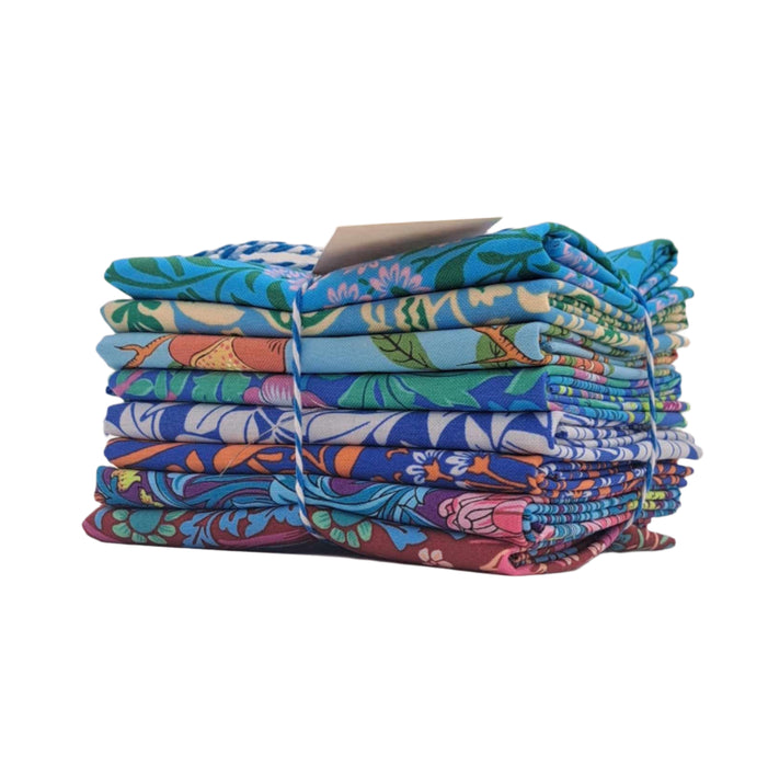 Designer Bundle - Kaffe x Morris & Co. by Kaffe Fassett & The Original William Morris Co x 8 FQ