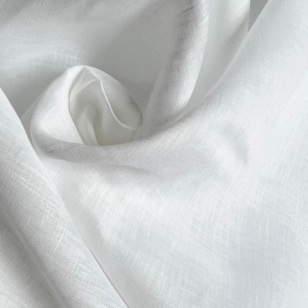 Robert Kaufman Antwerp Linen in White - 3.8 oz