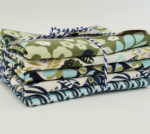 Designer Bundle - Penny Cres Garden by Megan Carter x 5 Fat Quarters