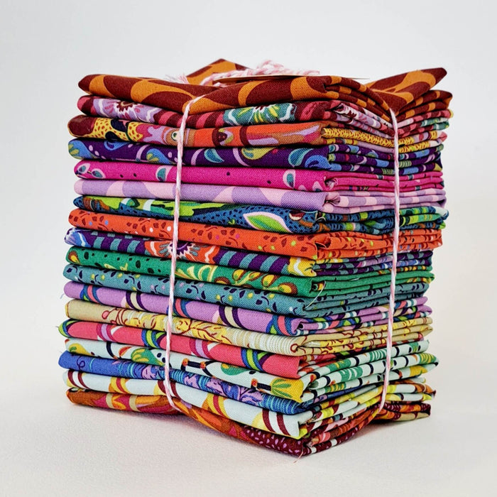 Designer Bundle - Swatch Book by Kathy Doughty x 18 Fat Quarters