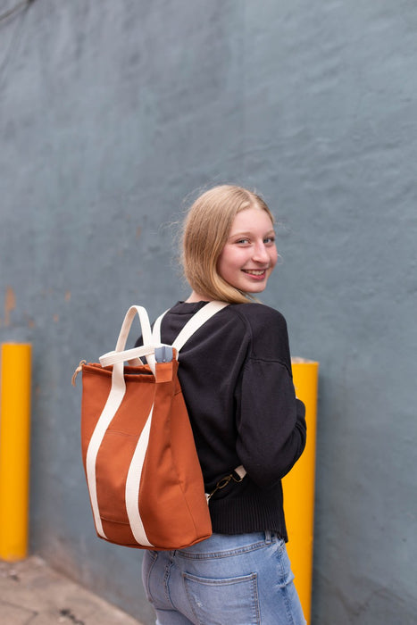 Noodlehead Pattern by Anna Graham - Buckthorn Backpack and Tote