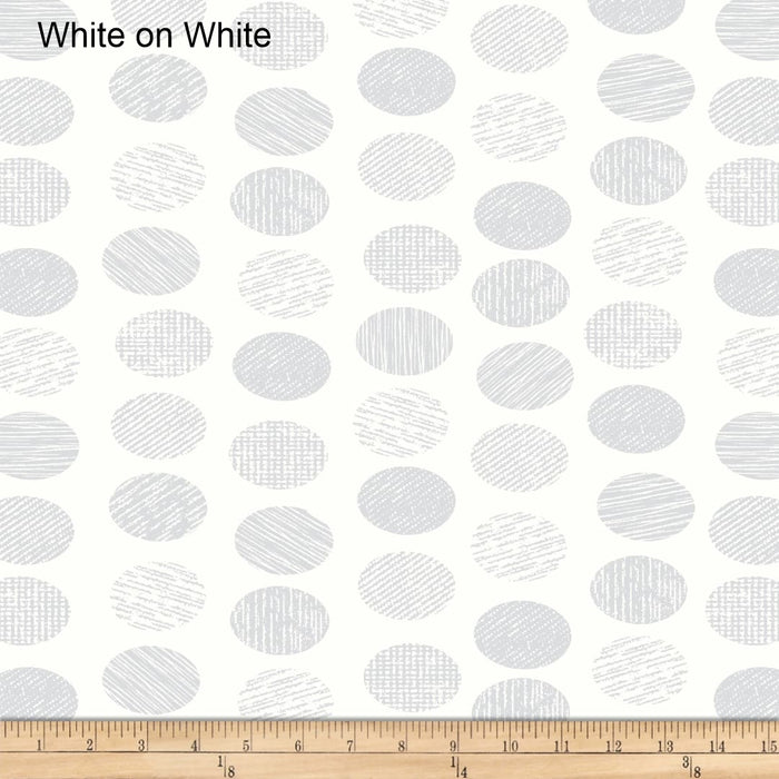 Oval Essence white on white Quilt Back - 108"